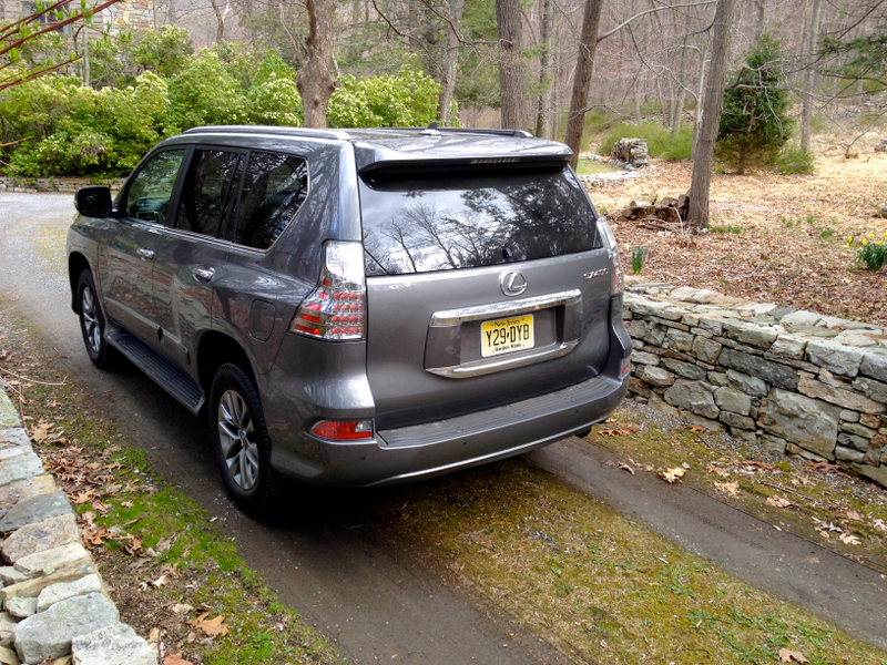 Illustration for article titled 2014 Lexus GX 460: The Truck Yeah! Review